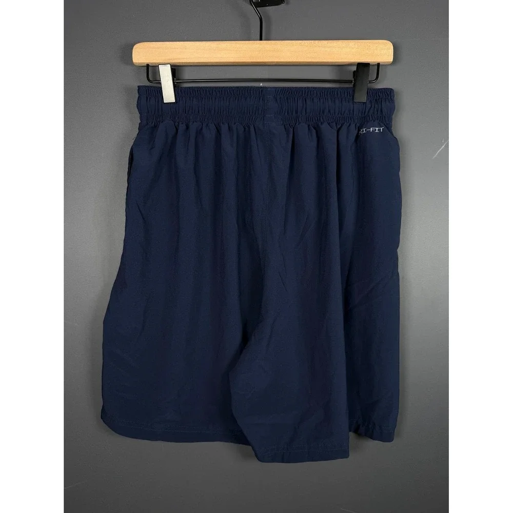 Jordan North Carolina Tar Heels Dri-FIT Navy Blue Shorts Mens Large 7in Inseam